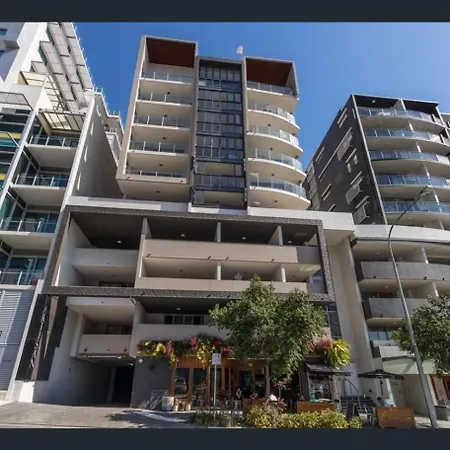 Discover Urban Bliss In Our 1-Bedroom King Bed Apartment! City Views And Cultural Gems Brisbane Exterior photo